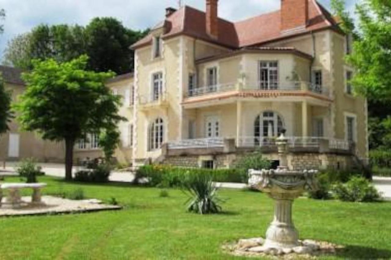 Vue Du Chateau D'Excideuil En Chambres Dış mekan fotoğraf