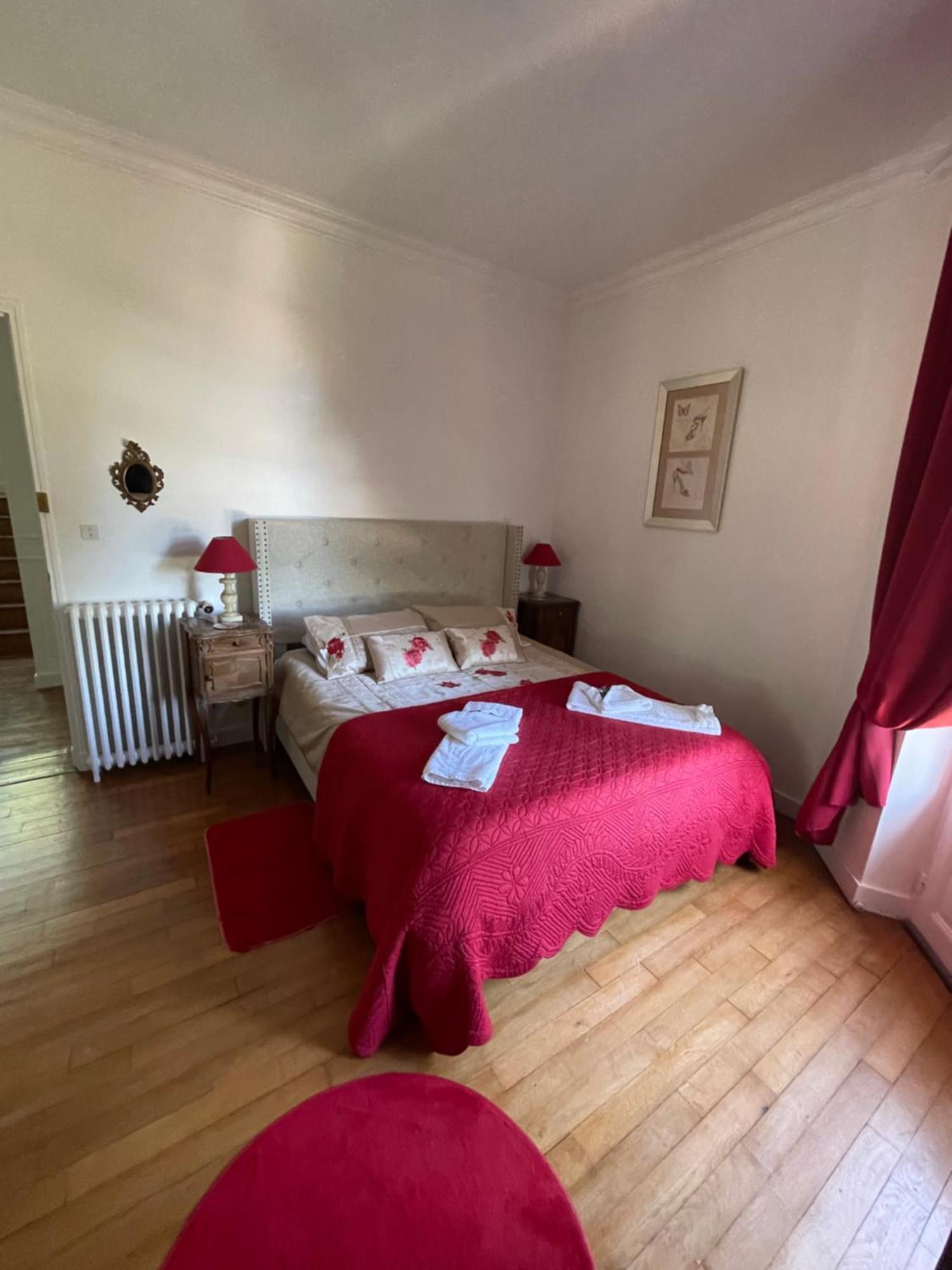 Vue Du Chateau D'Excideuil En Chambres Dış mekan fotoğraf