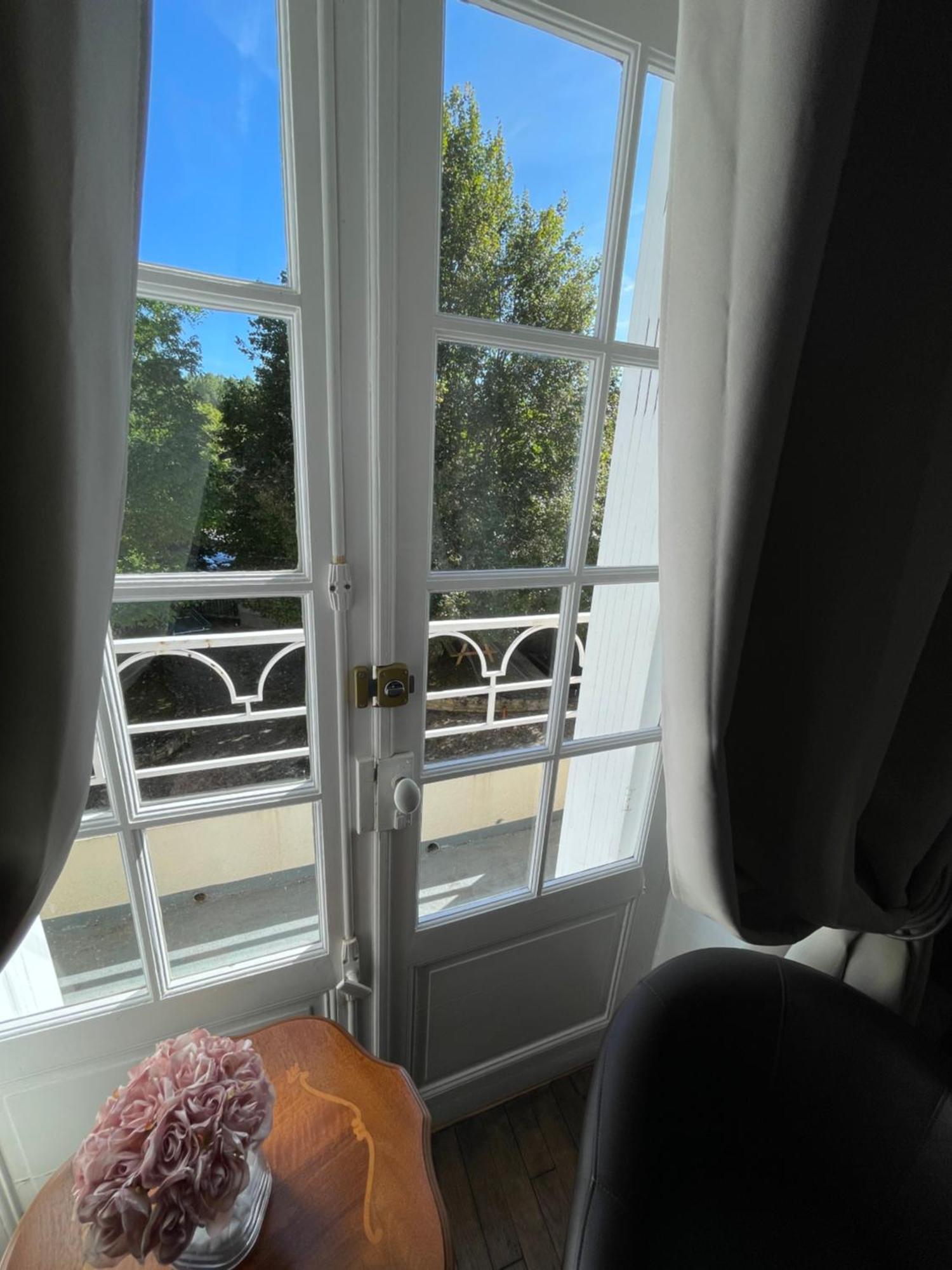 Vue Du Chateau D'Excideuil En Chambres Dış mekan fotoğraf